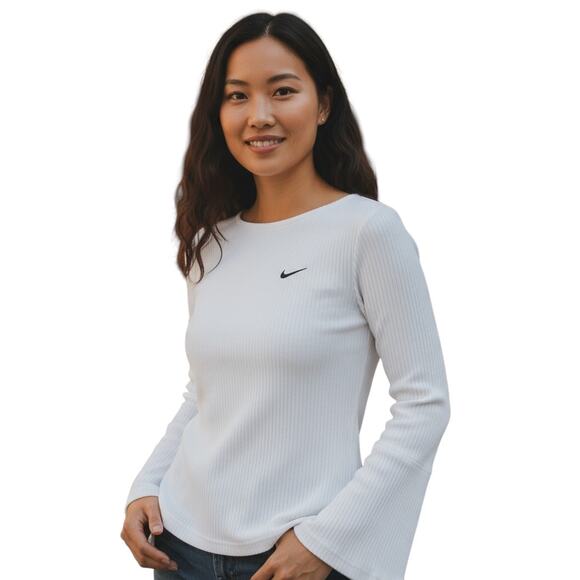 Nike Women’s Ribbed Long Sleeve Top Small White Stretch Tee Activewear Pullover - Picture 1 of 5